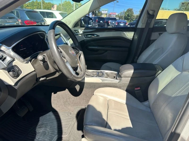 2013 Cadillac SRX - Image 11 of 12