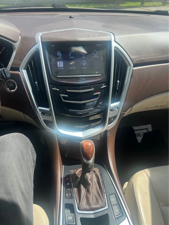 2013 Cadillac SRX - Image 16 of 18