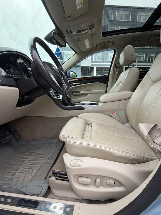 2013 Cadillac SRX - Image 10 of 18