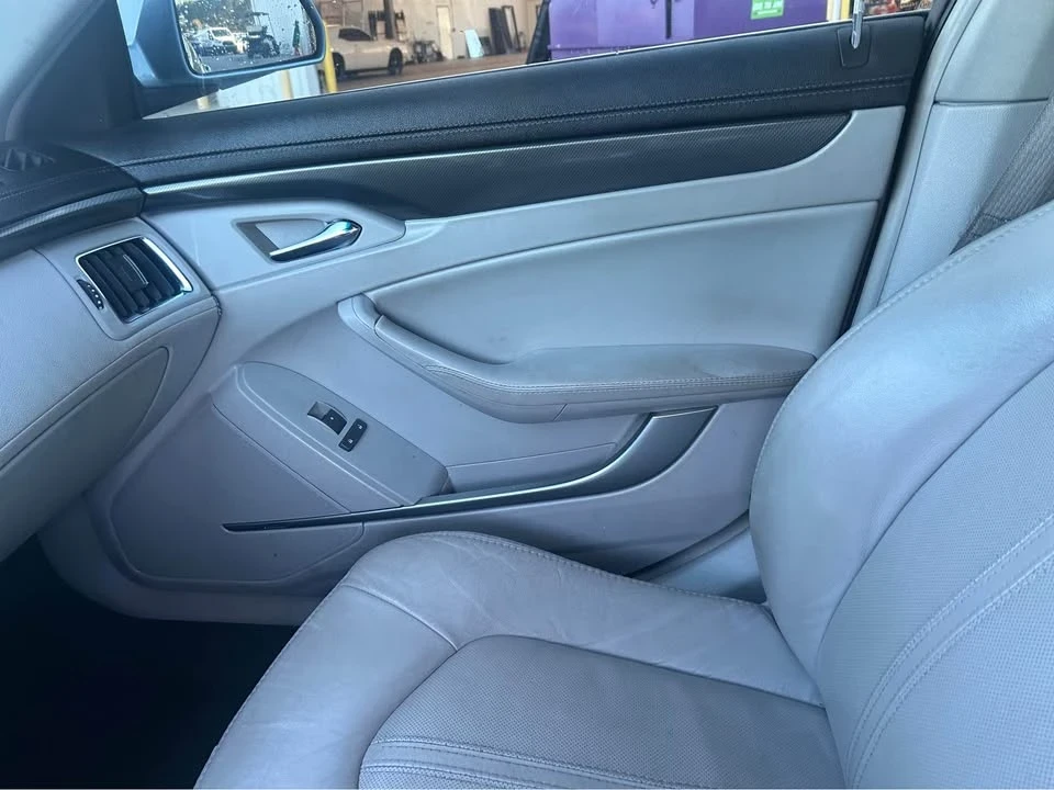 2013 Cadillac STS-V - Image 8 of 16