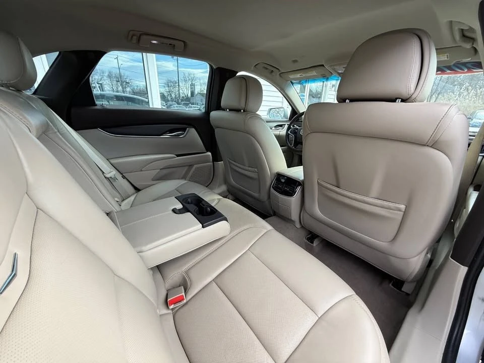 2013 Cadillac XTS - Image 11 of 14
