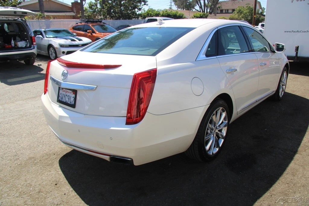 2013 Cadillac XTS - Image 9 of 21