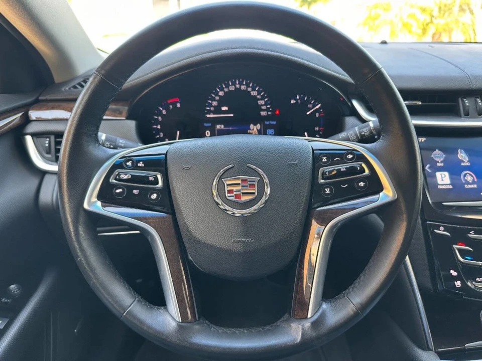 2013 Cadillac XTS - Image 15 of 21