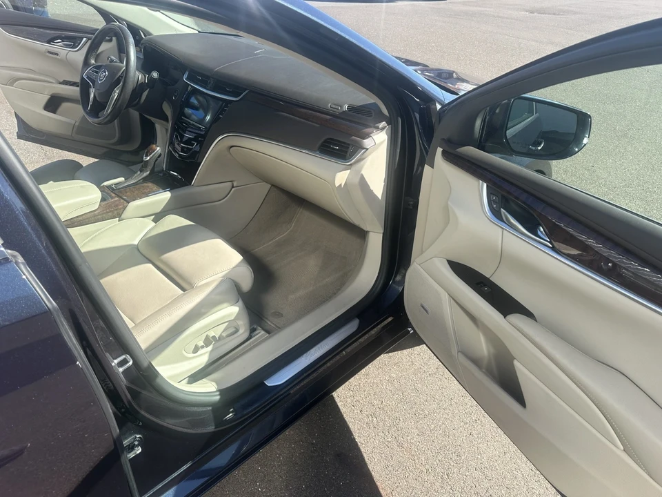 2013 Cadillac XTS - Image 11 of 16