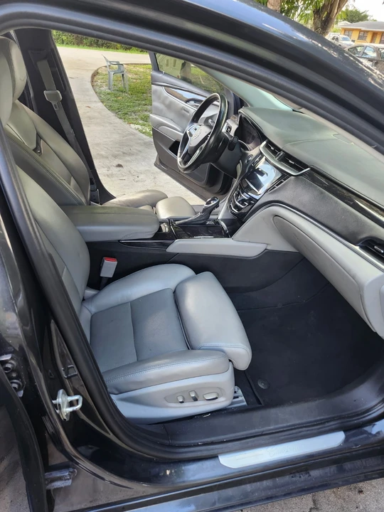 2013 Cadillac XTS - Image 8 of 10