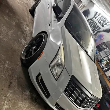2013 Cadillac XTS Luxury Collection Sedan 4D