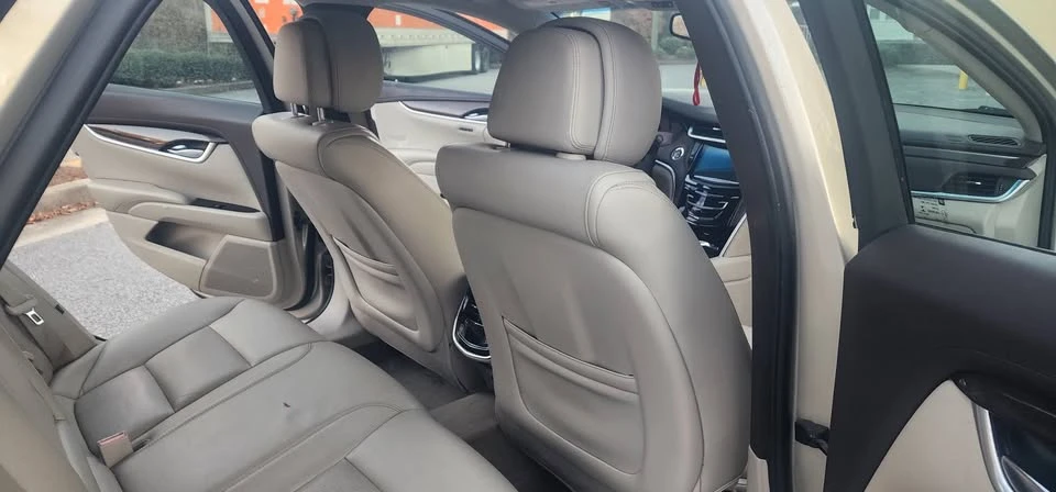 2013 Cadillac XTS - Image 11 of 19