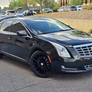 2013 Cadillac XTS Luxury Sedan 4D