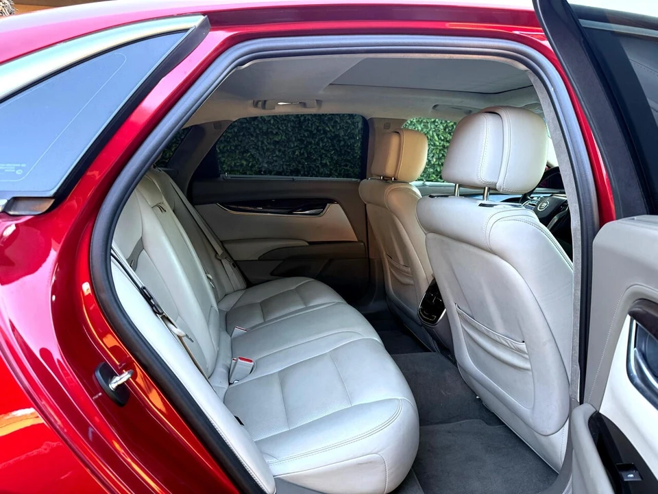 2013 Cadillac XTS - Image 16 of 21