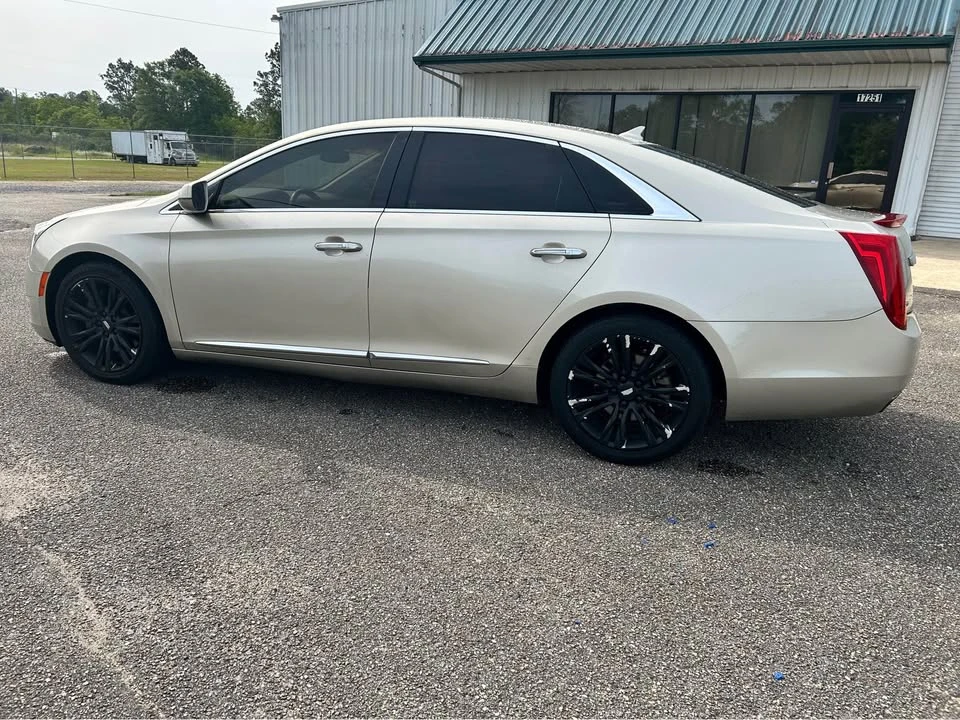 2013 Cadillac XTS - Image 10 of 19