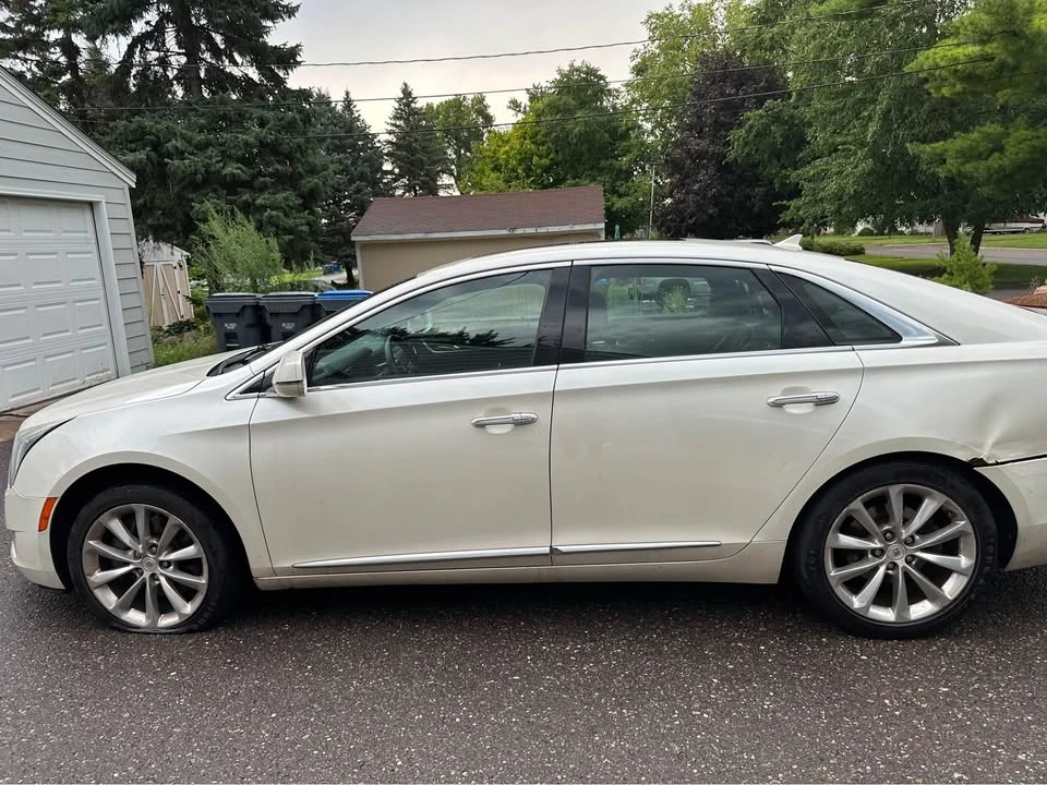 2013 Cadillac XTS - Image 2 of 8