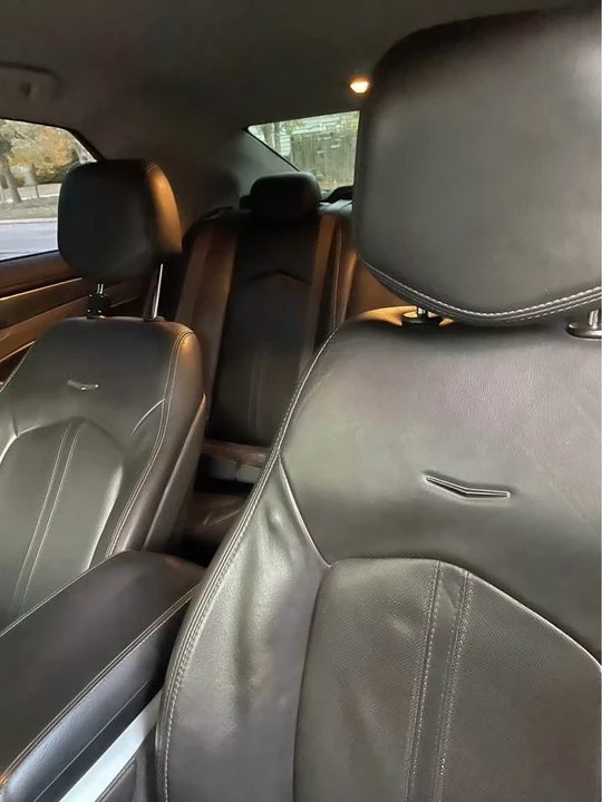2013 Cadillac CT4 - Image 6 of 7