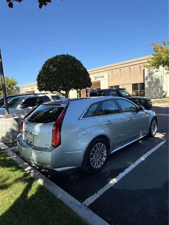 2013 Cadillac CTS 2nd Gen - Image 2 of 2