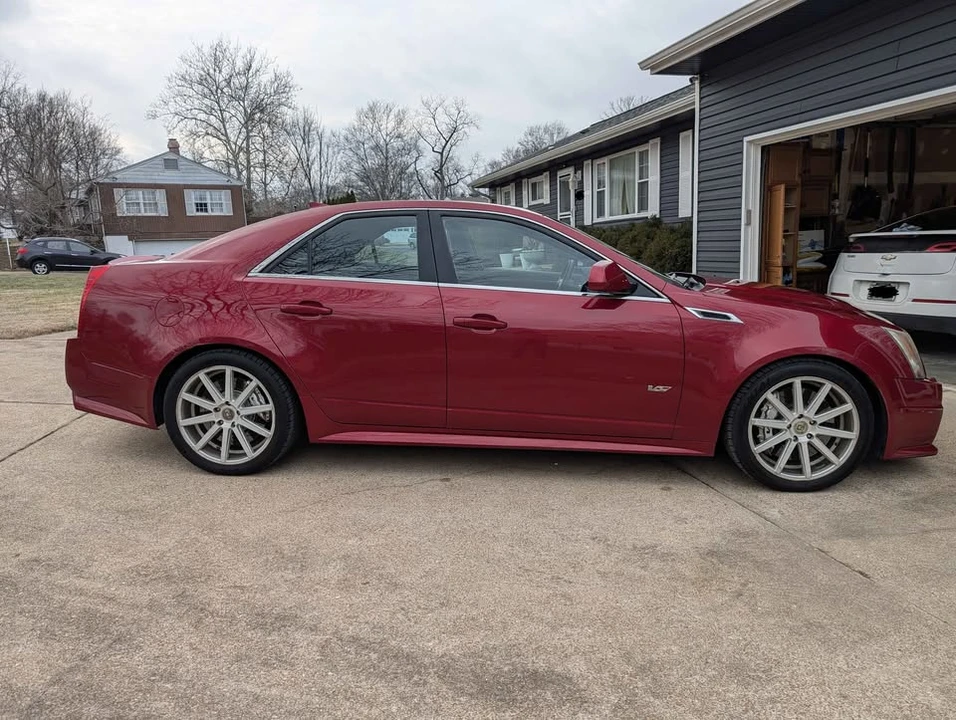 2013 Cadillac CTS-V 2nd Gen - Image 9 of 11