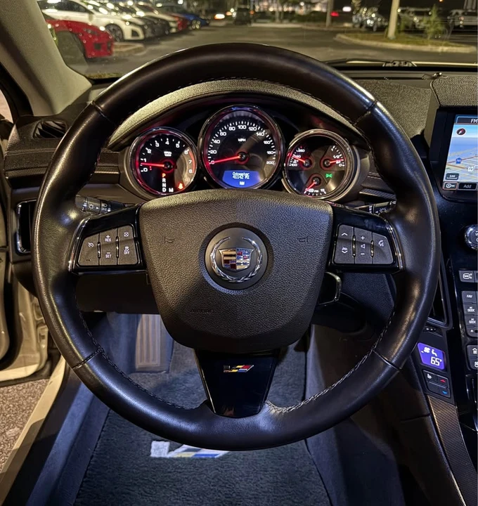 2013 Cadillac CTS-V 2nd Gen - Image 11 of 15