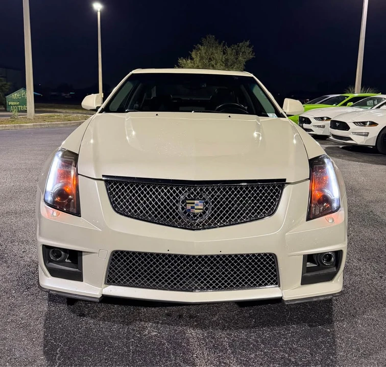 2013 Cadillac CTS-V 2nd Gen - Image 2 of 15