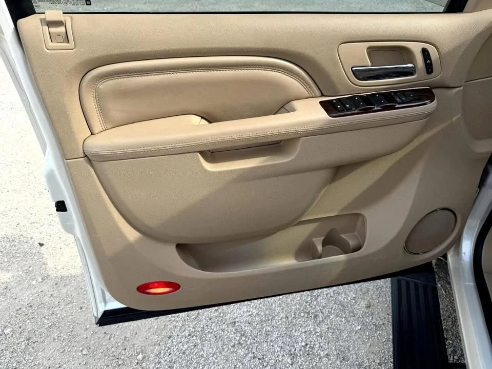2013 Cadillac Escalade & EXT 3rd Gen - Image 10 of 20