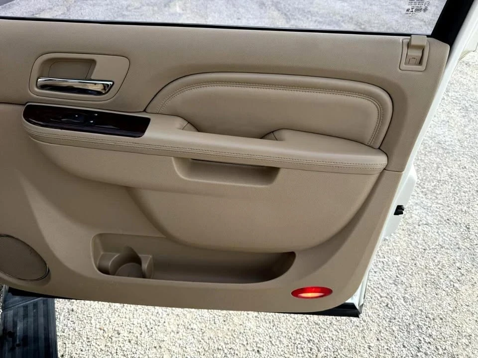2013 Cadillac Escalade & EXT 3rd Gen - Image 19 of 20