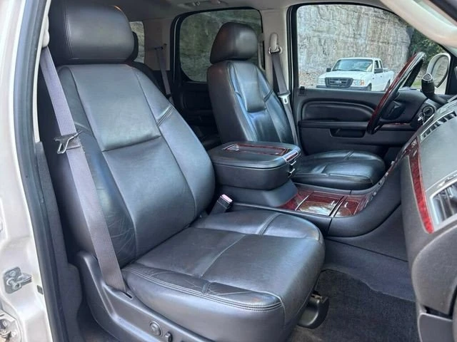 2013 Cadillac Escalade & EXT 3rd Gen - Image 11 of 19