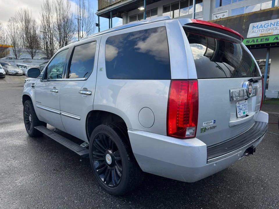 2013 Cadillac Escalade & EXT 3rd Gen - Image 3 of 20