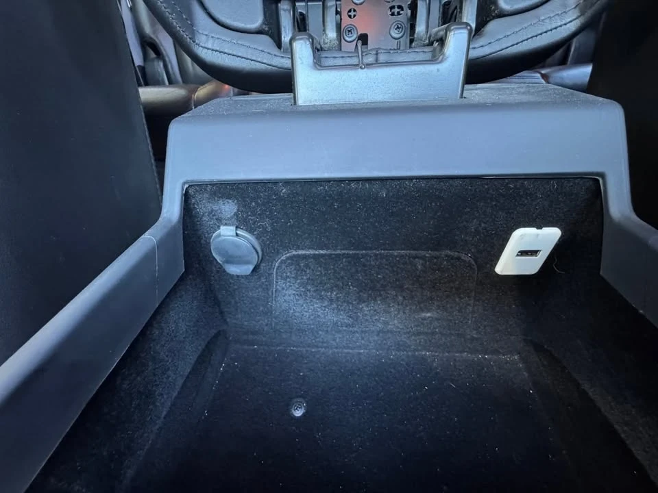 2013 Cadillac Escalade & EXT 3rd Gen - Image 16 of 20