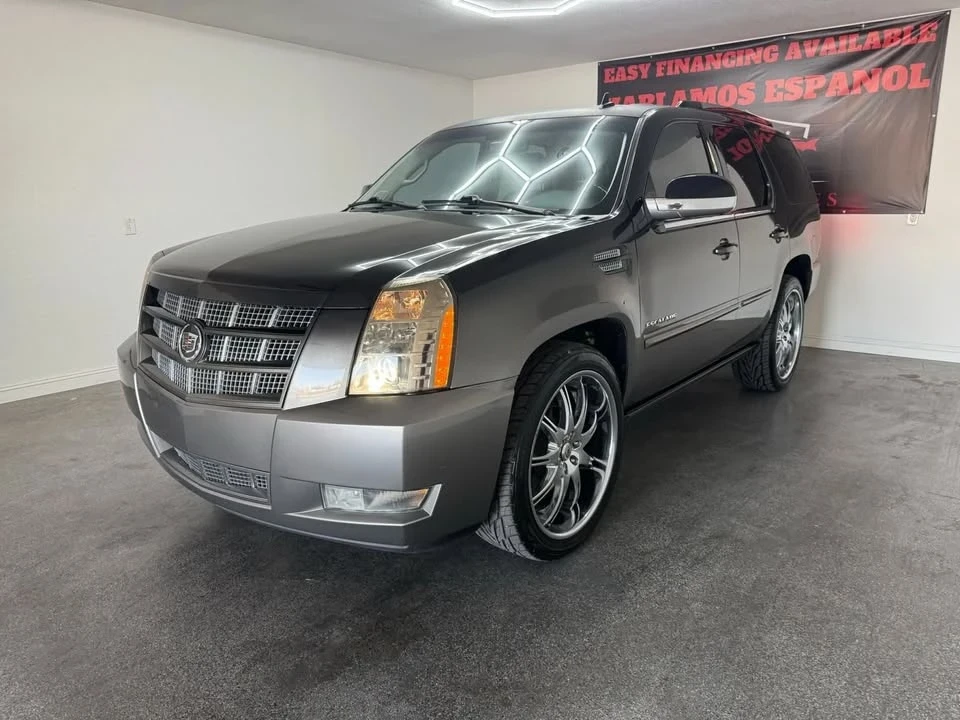 2013 Cadillac Escalade & EXT 3rd Gen - Image 4 of 19