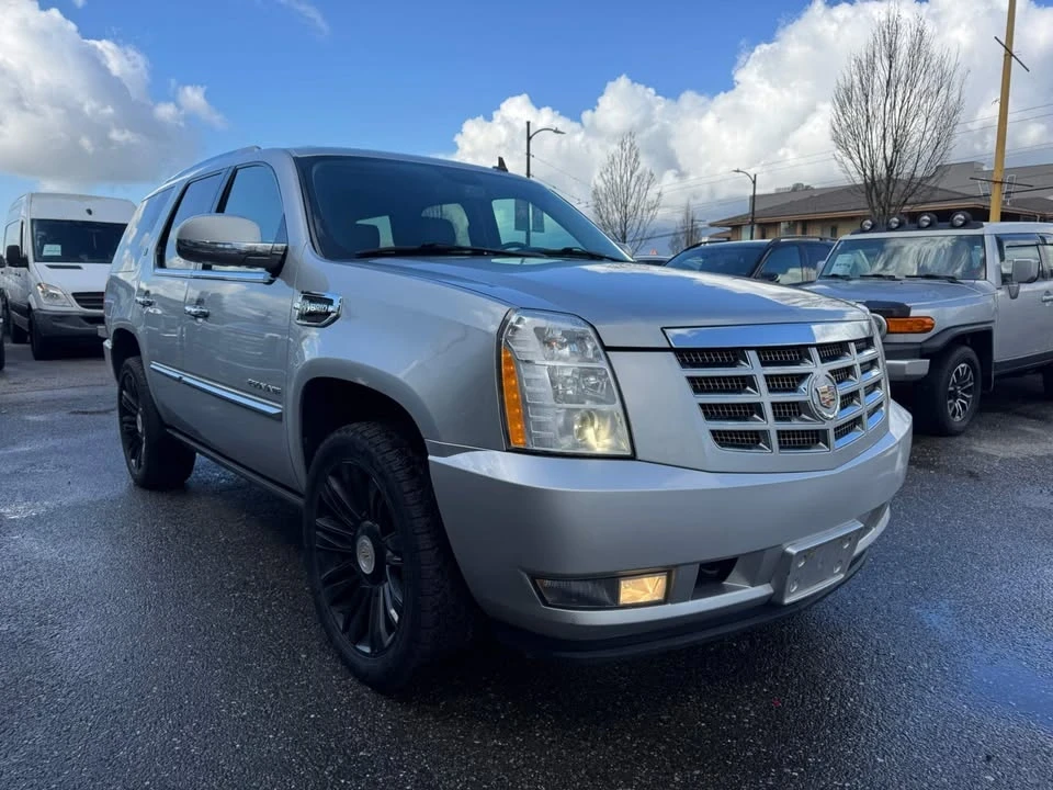 2013 Cadillac Escalade & EXT 3rd Gen - Image 8 of 20