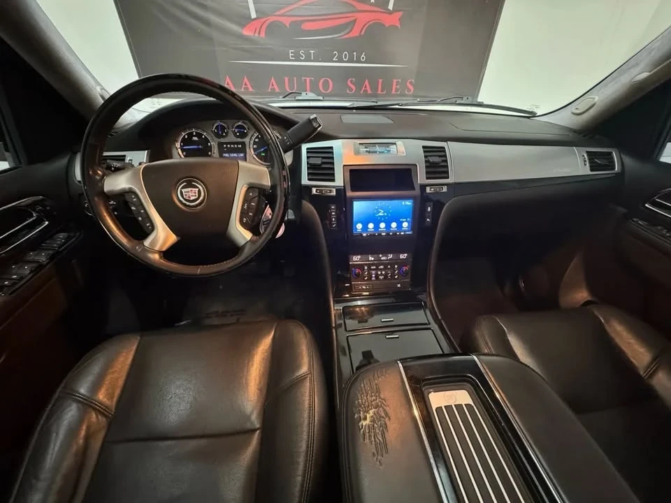 2013 Cadillac Escalade & EXT 3rd Gen - Image 10 of 19