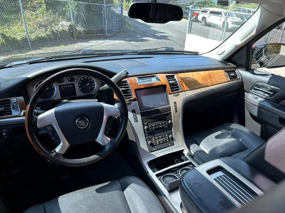 2013 Cadillac Escalade & EXT 3rd Gen - Image 15 of 20