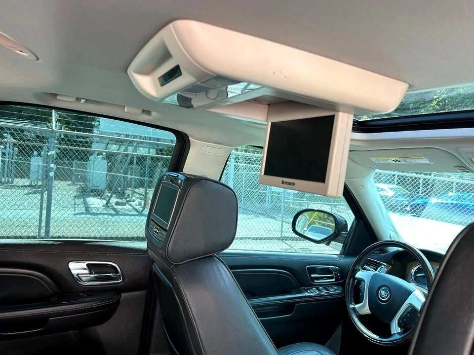 2013 Cadillac Escalade & EXT 3rd Gen - Image 19 of 20