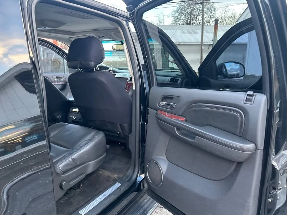 2013 Cadillac Escalade & EXT 3rd Gen - Image 15 of 15