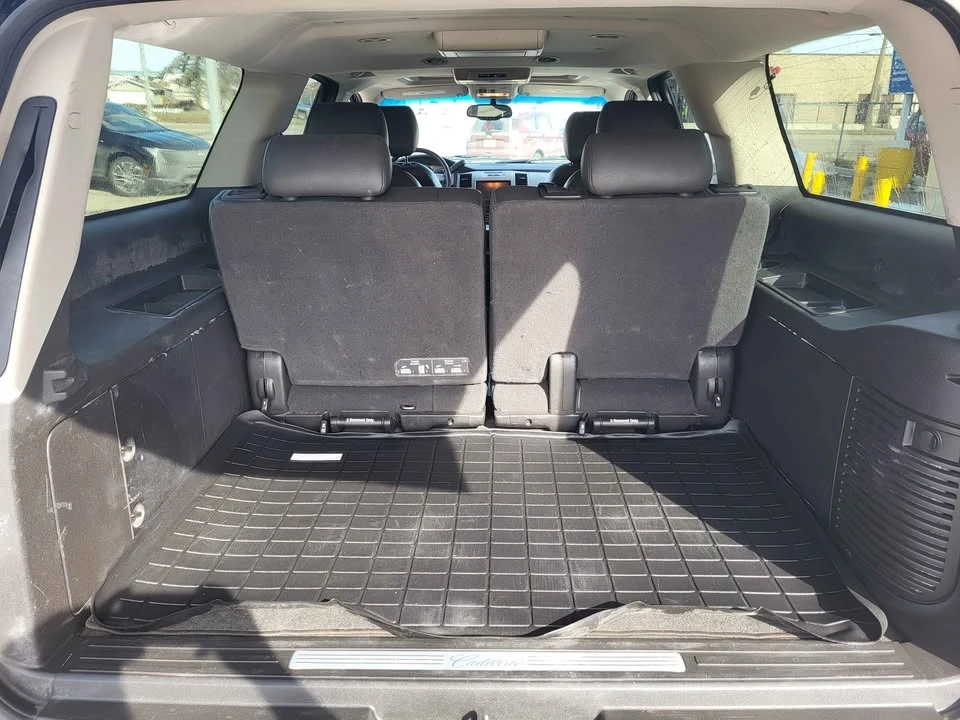2013 Cadillac Escalade & EXT 3rd Gen - Image 3 of 15