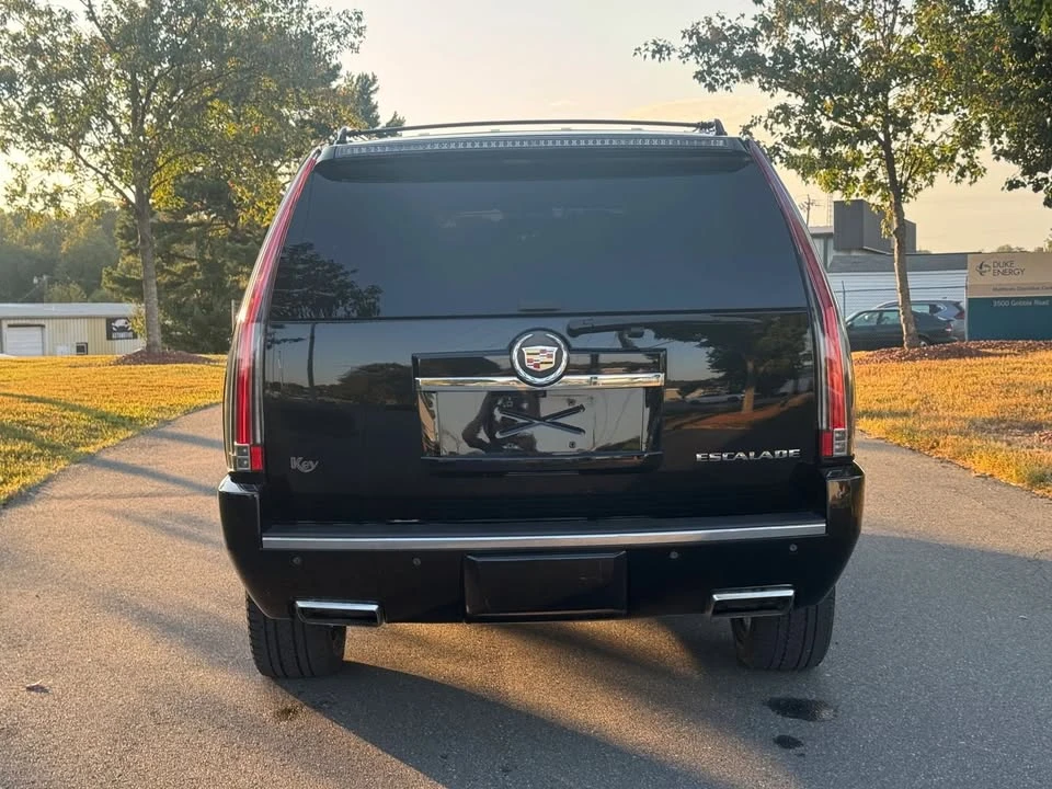 2013 Cadillac Escalade & EXT 3rd Gen - Image 6 of 20