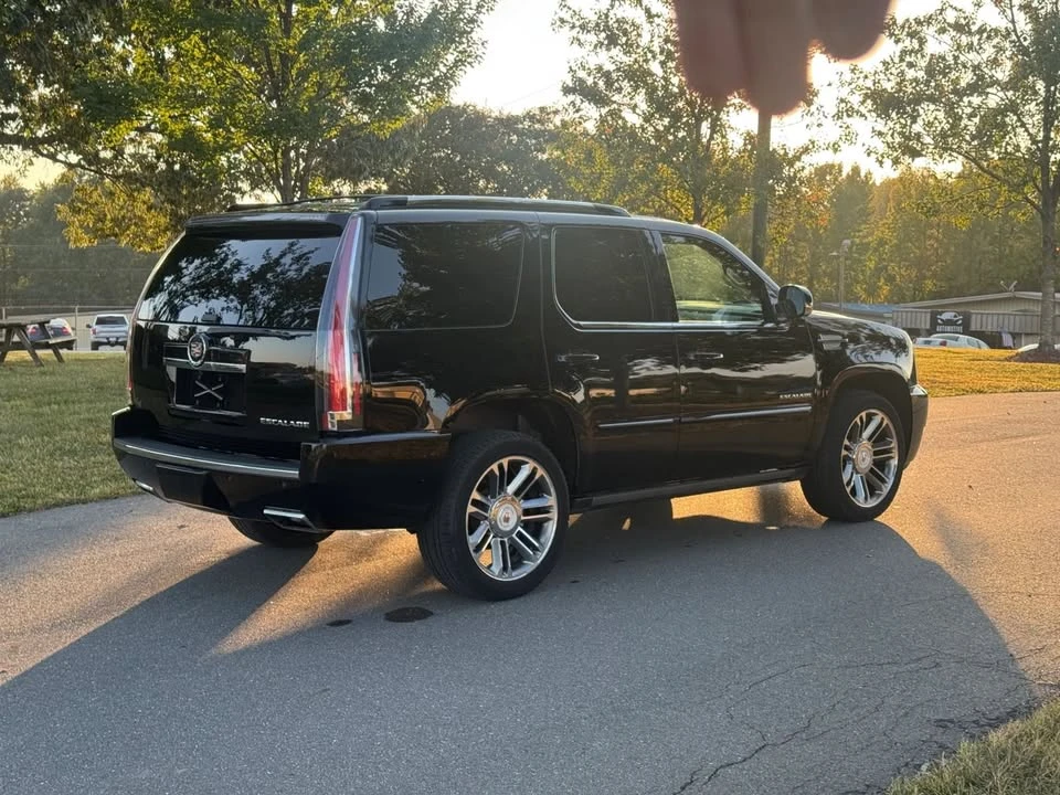 2013 Cadillac Escalade & EXT 3rd Gen - Image 7 of 20