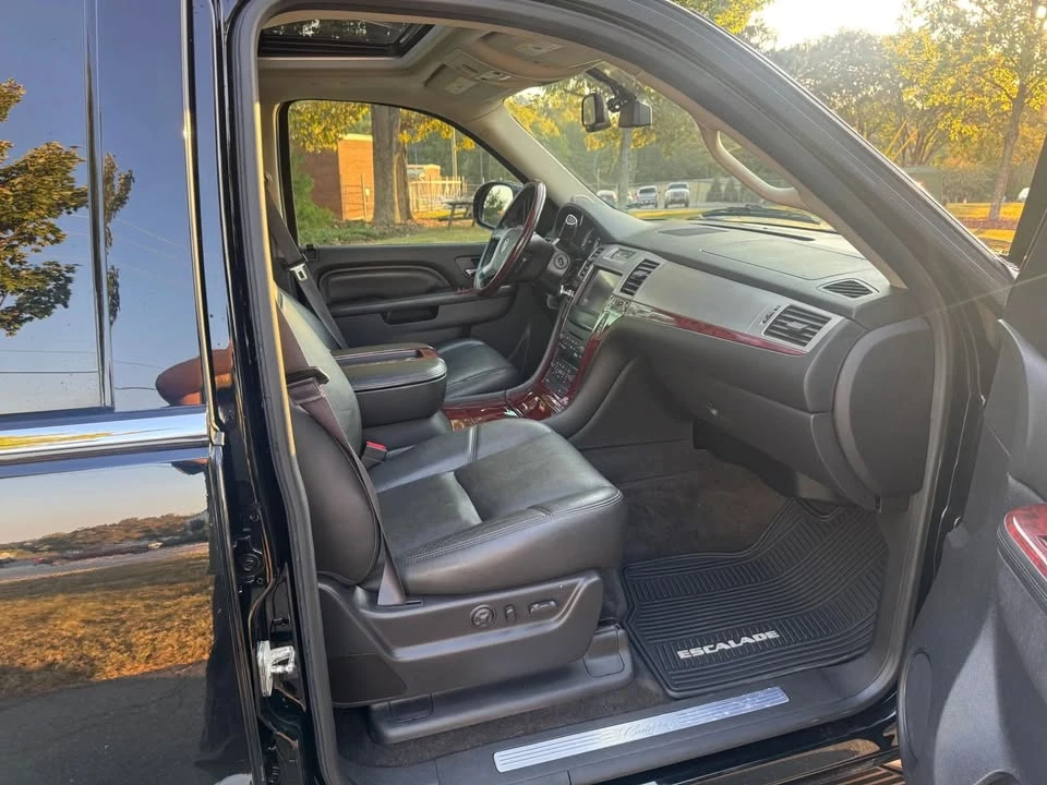 2013 Cadillac Escalade & EXT 3rd Gen - Image 13 of 20