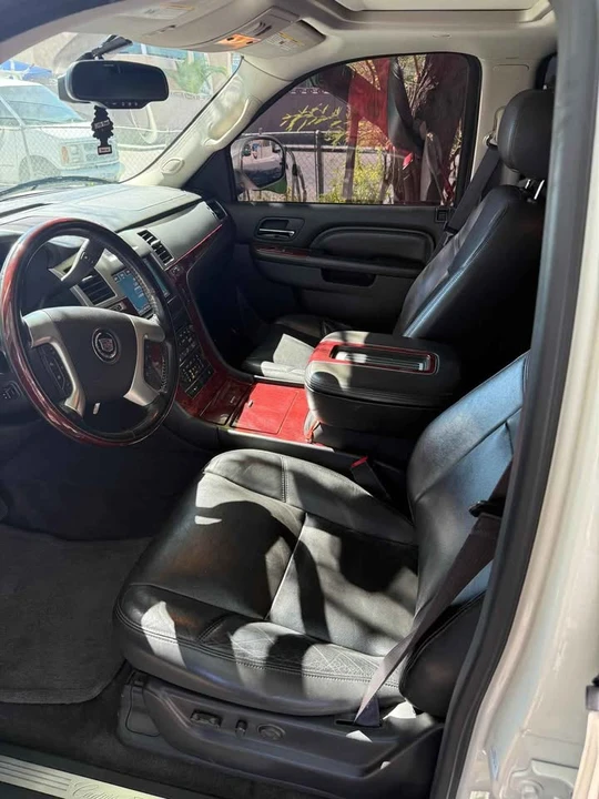 2013 Cadillac Escalade & EXT 3rd Gen - Image 10 of 10