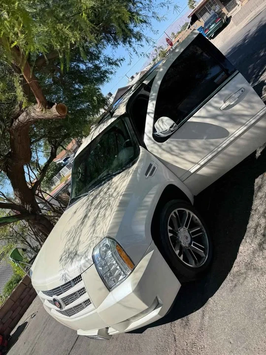 2013 Cadillac Escalade & EXT 3rd Gen - Image 6 of 10