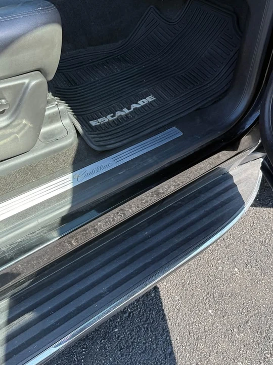2013 Cadillac Escalade & EXT 3rd Gen - Image 20 of 20