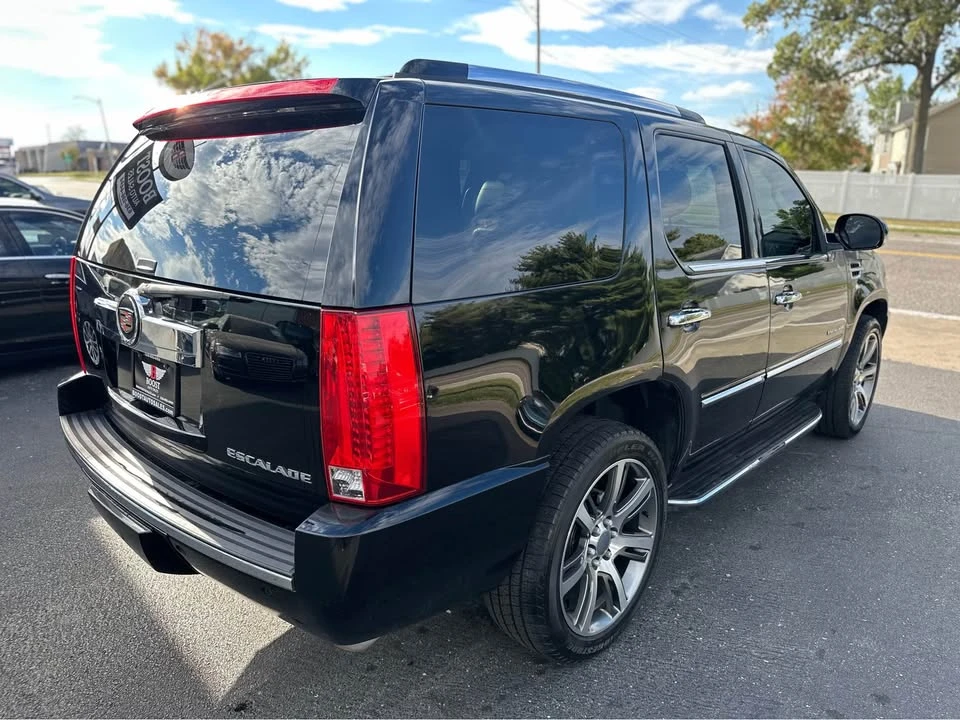 2013 Cadillac Escalade & EXT 3rd Gen - Image 5 of 17