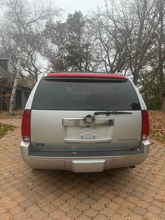 2013 Cadillac Escalade & EXT 3rd Gen - Image 5 of 18