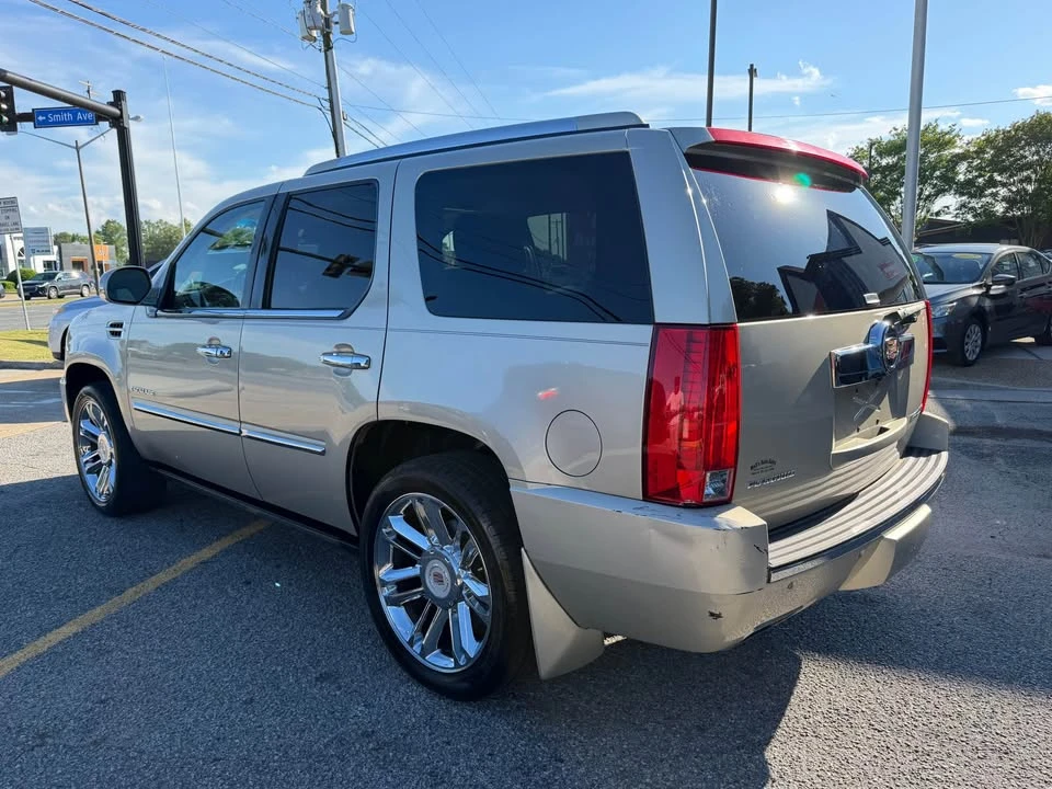 2013 Cadillac Escalade & EXT 3rd Gen - Image 3 of 20