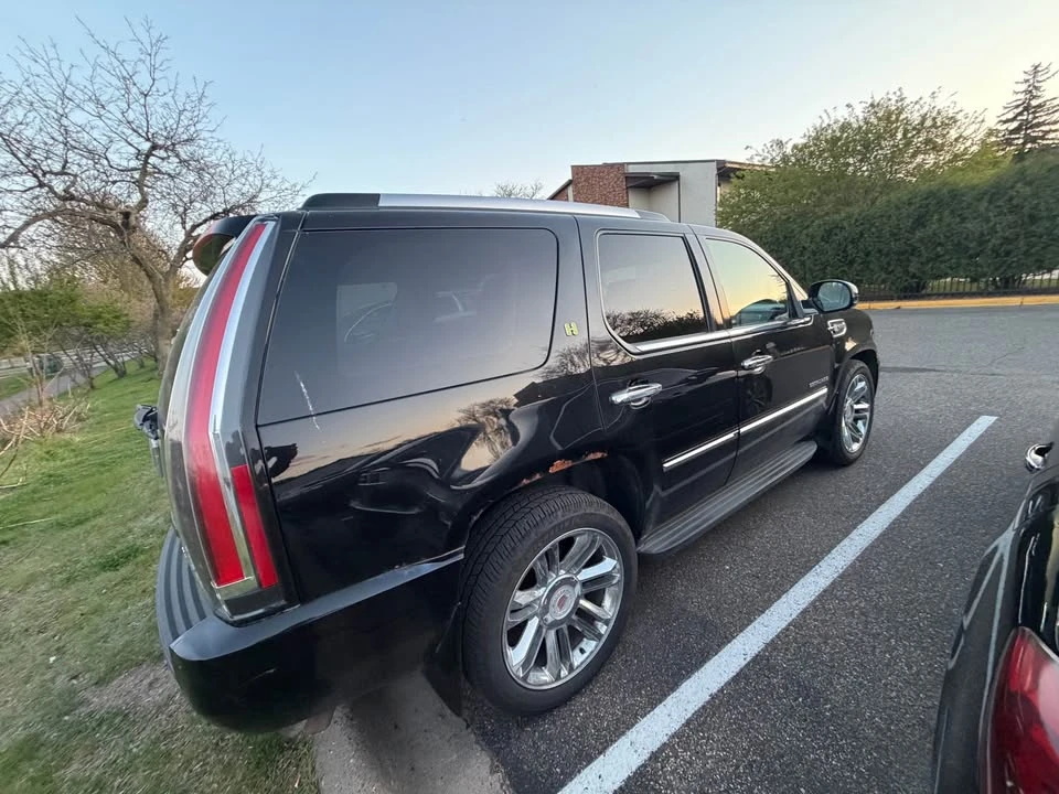 2013 Cadillac Escalade & EXT 3rd Gen - Image 8 of 13