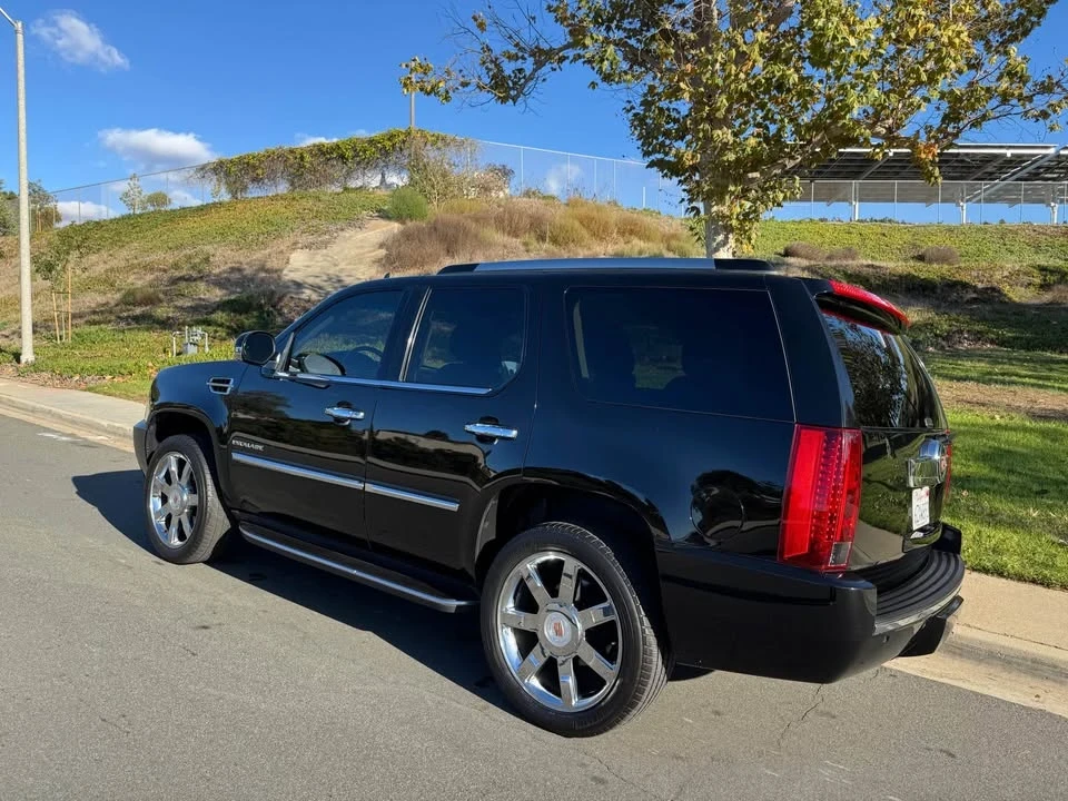 2013 Cadillac Escalade & EXT 3rd Gen - Image 6 of 17