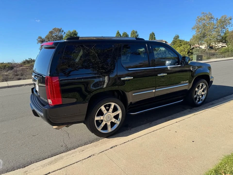 2013 Cadillac Escalade & EXT 3rd Gen - Image 5 of 17