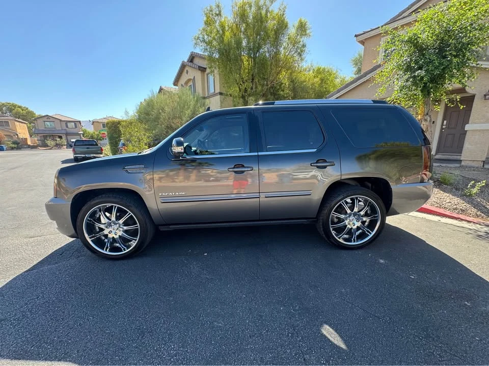 2013 Cadillac Escalade & EXT 3rd Gen - Image 4 of 18