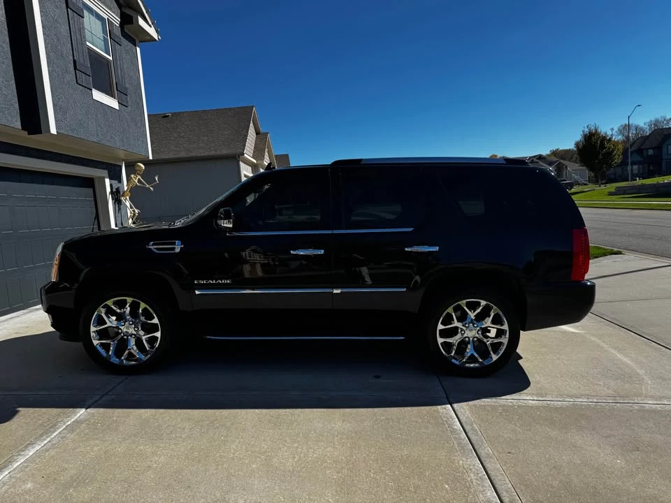 2013 Cadillac Escalade & EXT 3rd Gen - Image 5 of 18