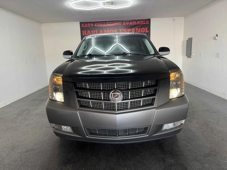2013 Cadillac Escalade & EXT 3rd Gen - Image 3 of 18