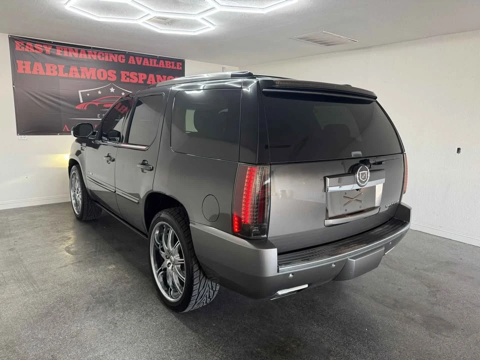 2013 Cadillac Escalade & EXT 3rd Gen - Image 7 of 18