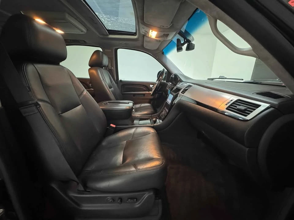 2013 Cadillac Escalade & EXT 3rd Gen - Image 12 of 18