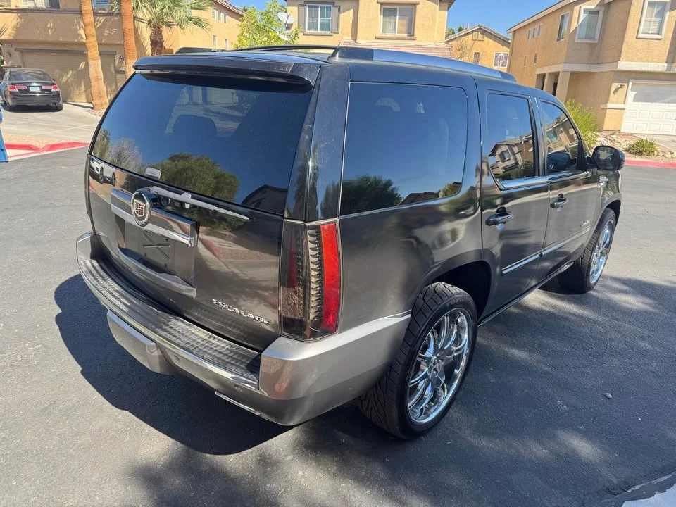 2013 Cadillac Escalade & EXT 3rd Gen - Image 7 of 19